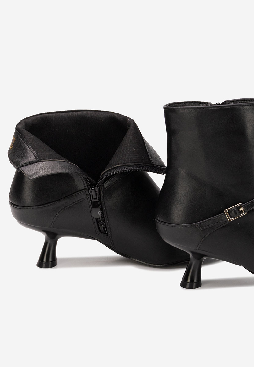 Bottines à talon fin noires Ovoria
