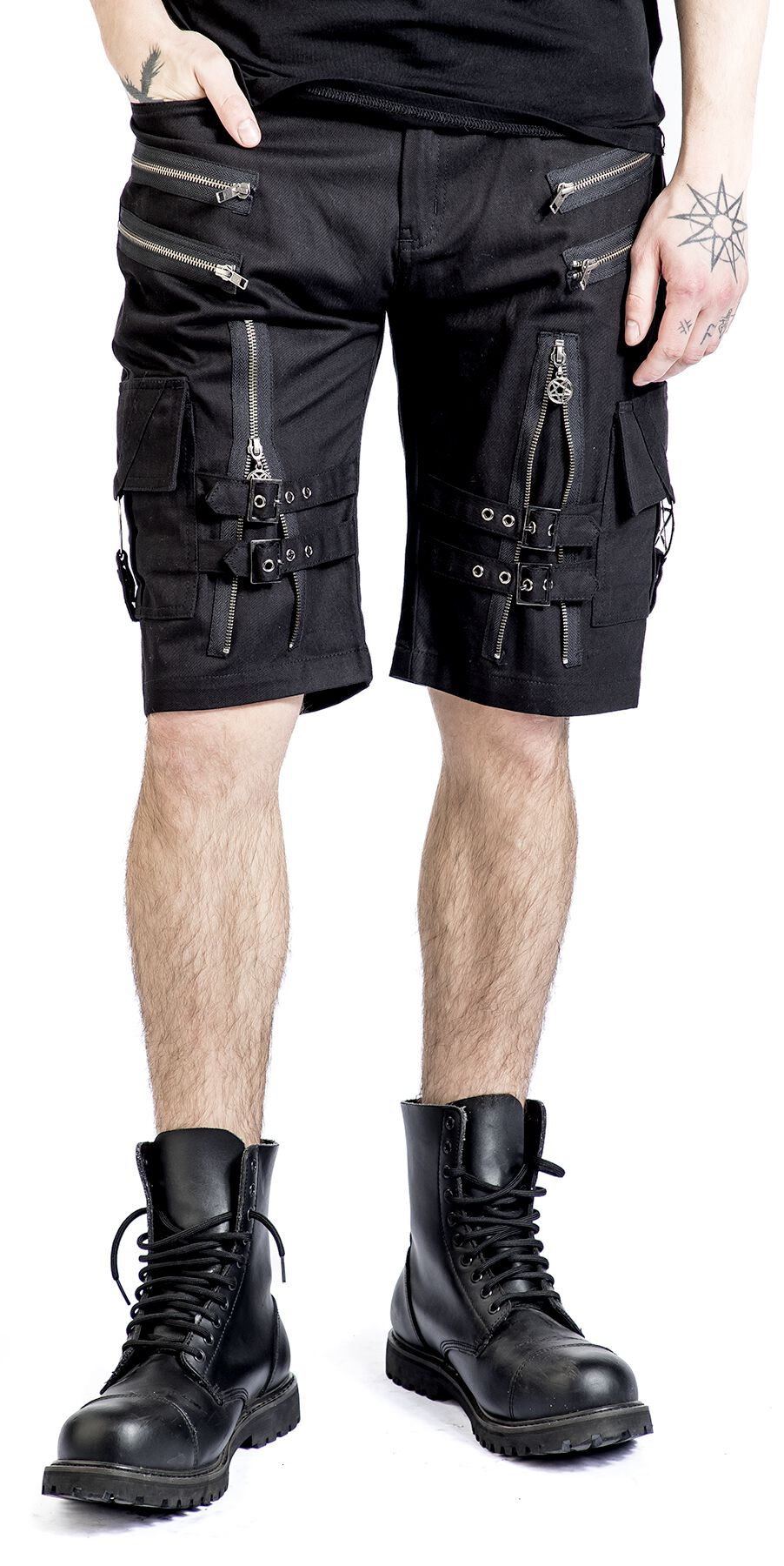 Short avec sangles, boucles et fermetures Éclair | Gothicana by EMP Short