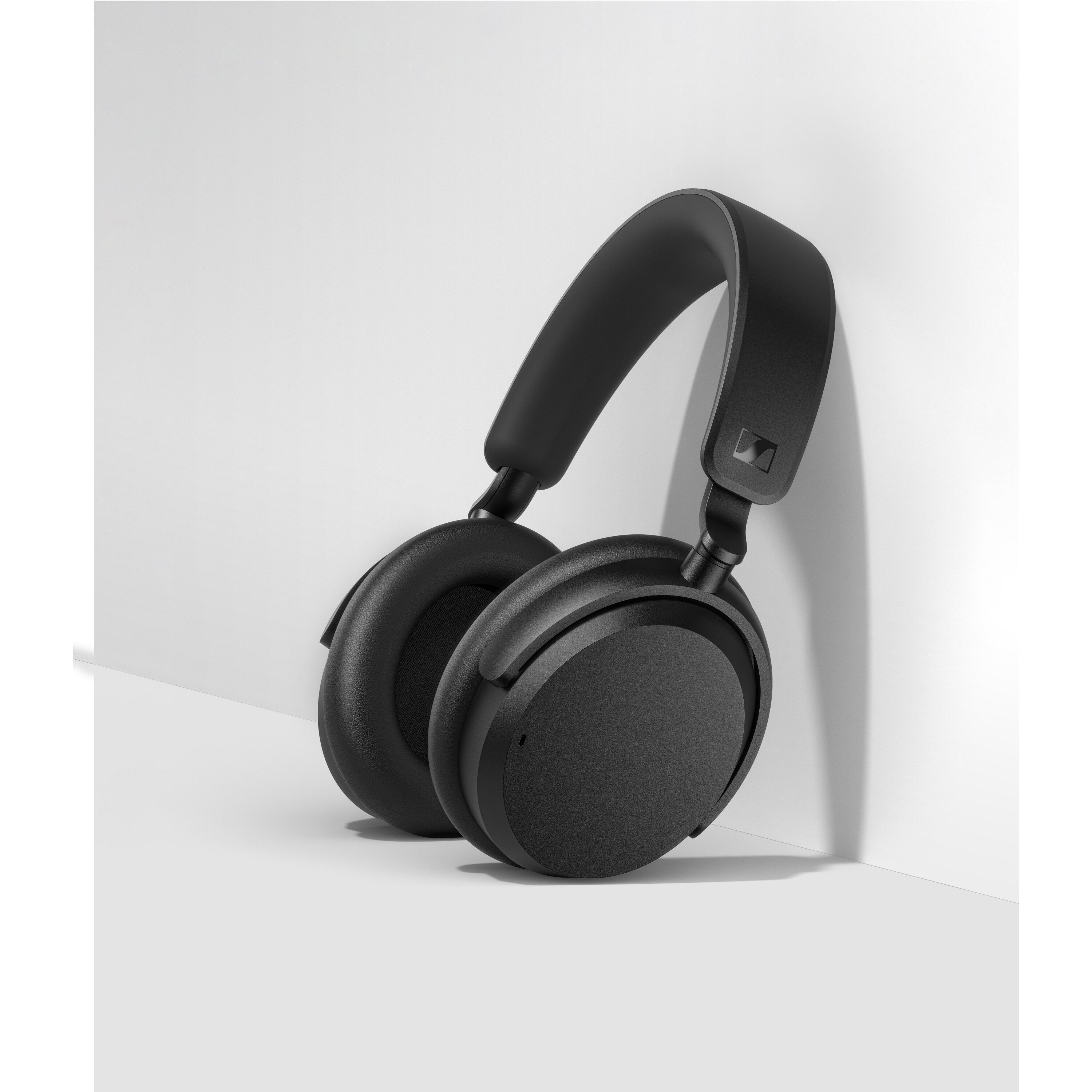 Sennheiser Accentum Wireless Bluetooth Noise Cancelling koptelefoon