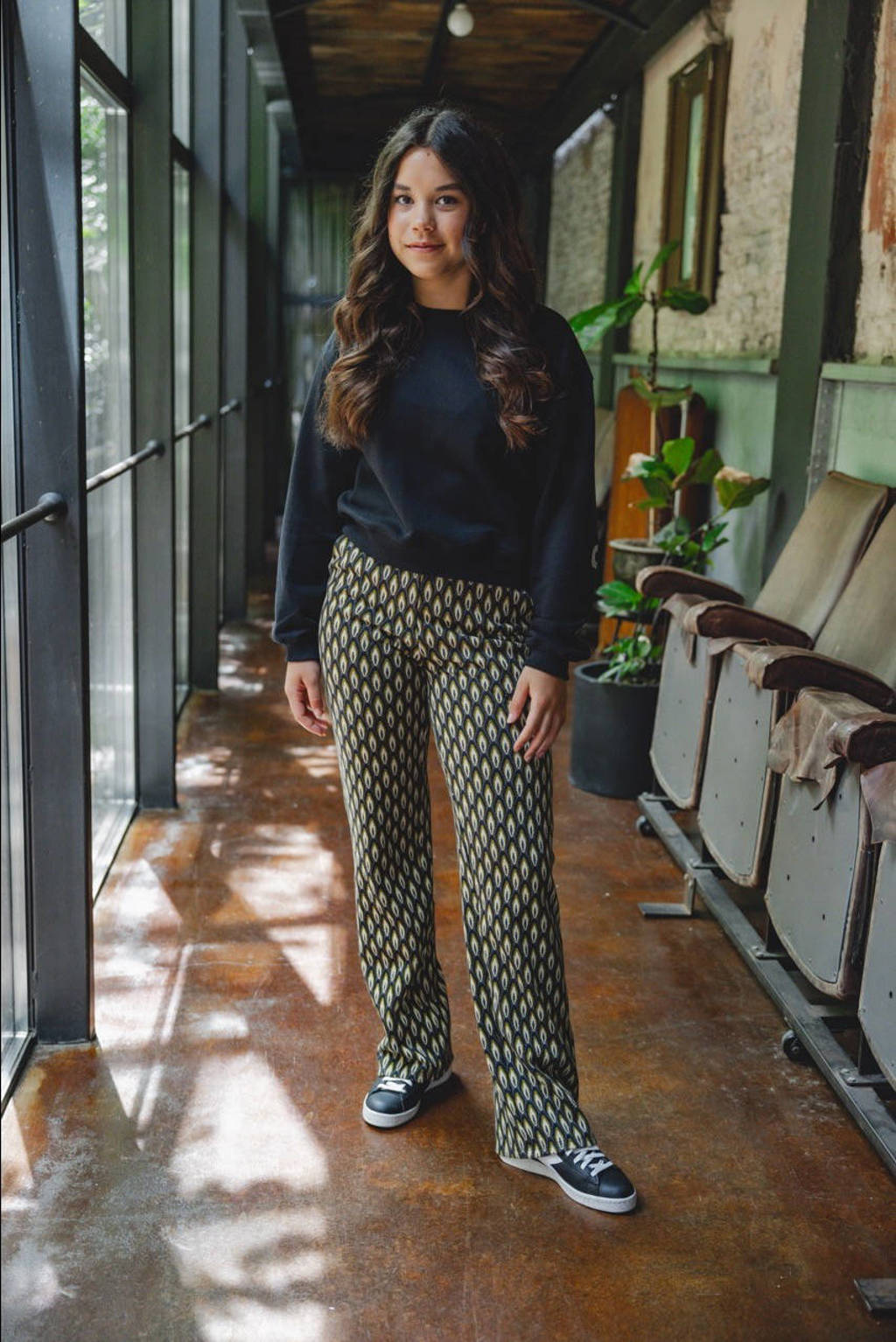 LOOXS loose fit broek met all over print mosgroen/zwart