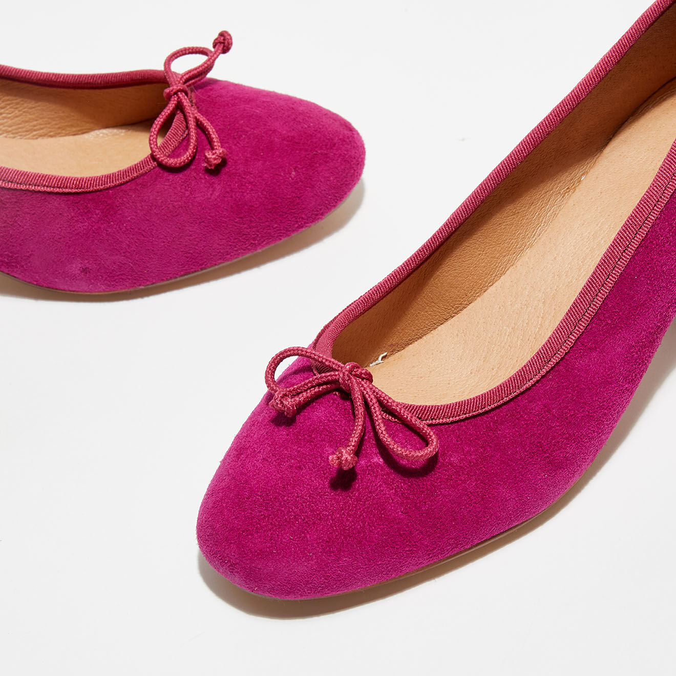 Quartier Latin Ballerines en Velours de Cuir Diane fuschia  - Talon 3.5 cm