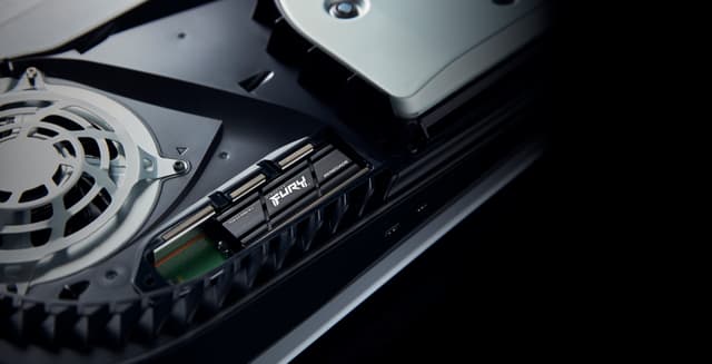 Kingston FURY Renegade NVMe intern SSD med køleplade (2TB)