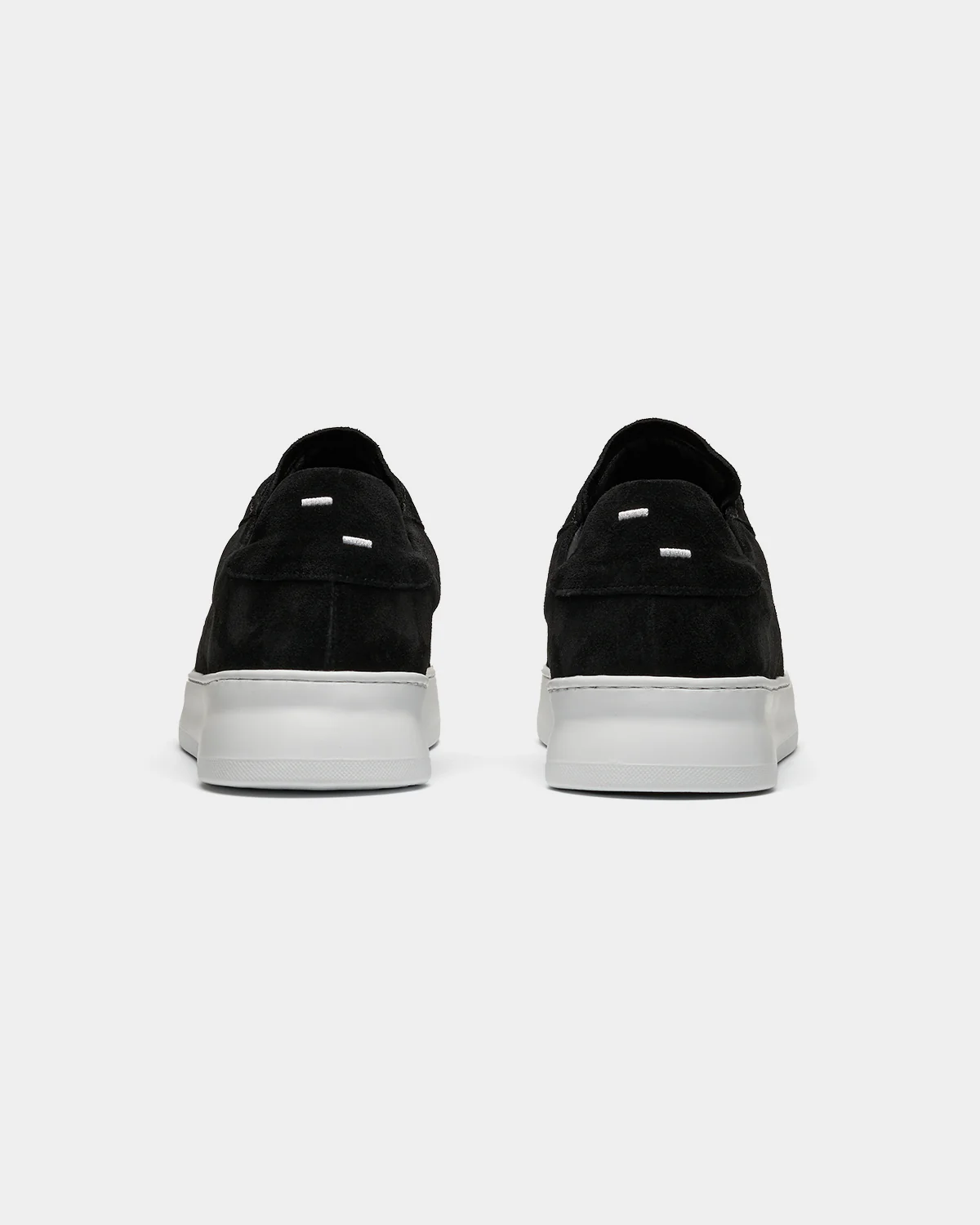 Court Suede Black