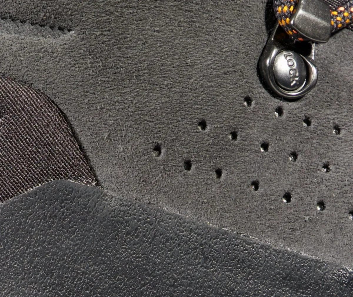 Mammut Men's Sapuen High GORE-TEX Black/Dark Radiant