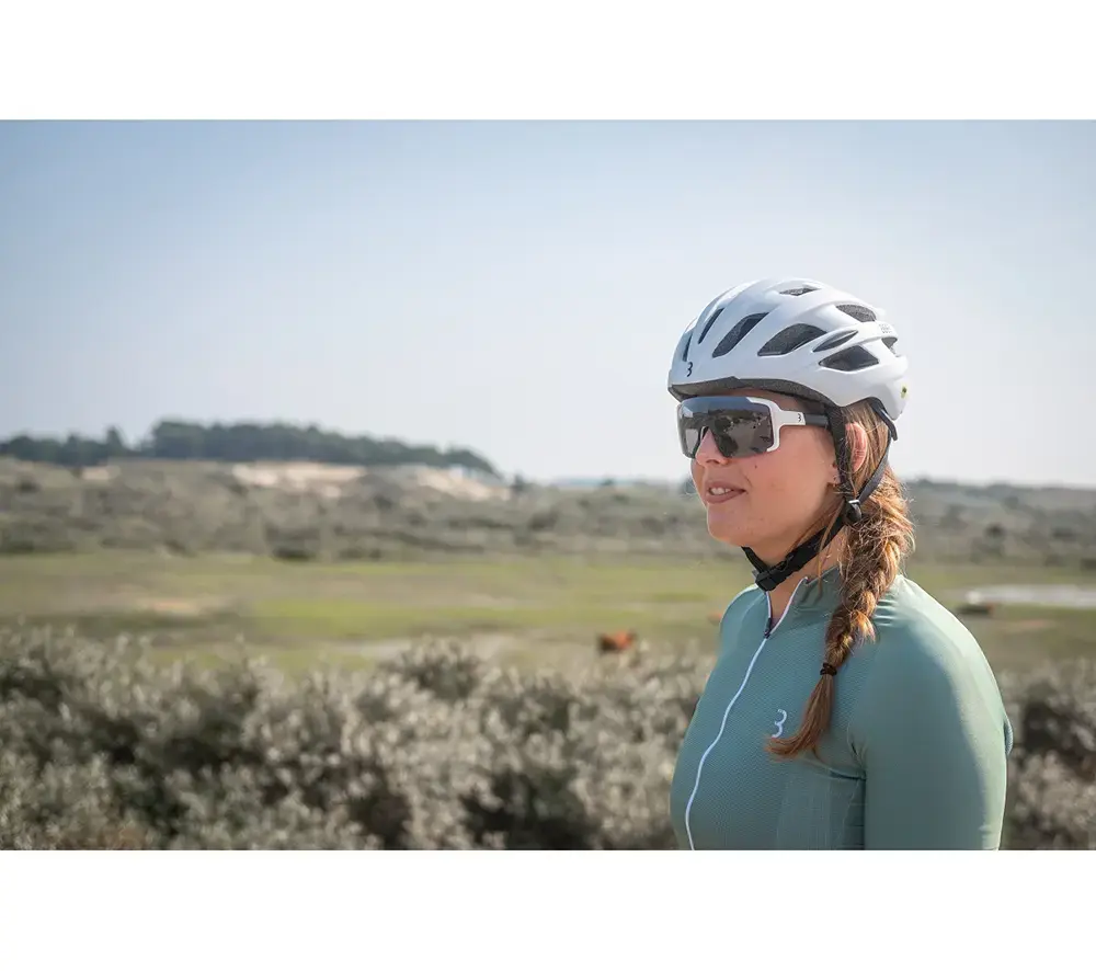 BBB Cycling BSG-69 Chester Sport Zonnebril Smoke Flash Mirror Lens Mat Wit