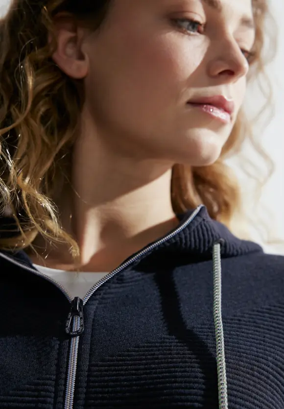Sweatjacke mit Struktur - universal blue