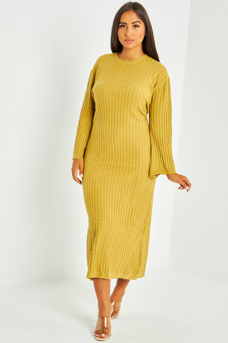 Robe pull moutarde torsadée