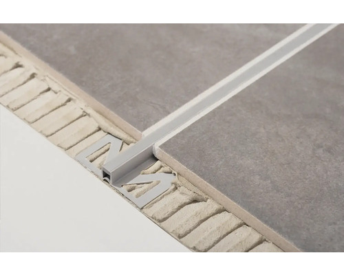 Duraflex PVC-uitzetprofiel, lengte 250 cm, hoogte 10 mm