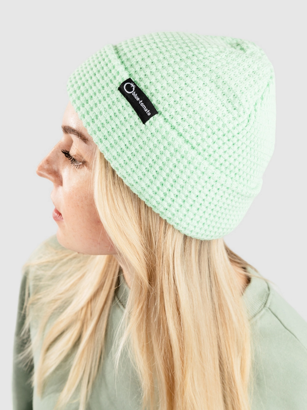 Blue Tomato Logo Waffle Beanie mint