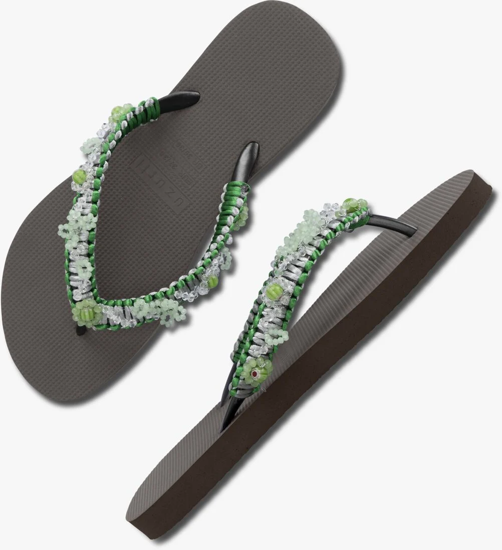 UZURII bruine uzurii teenslippers macrame green blossom