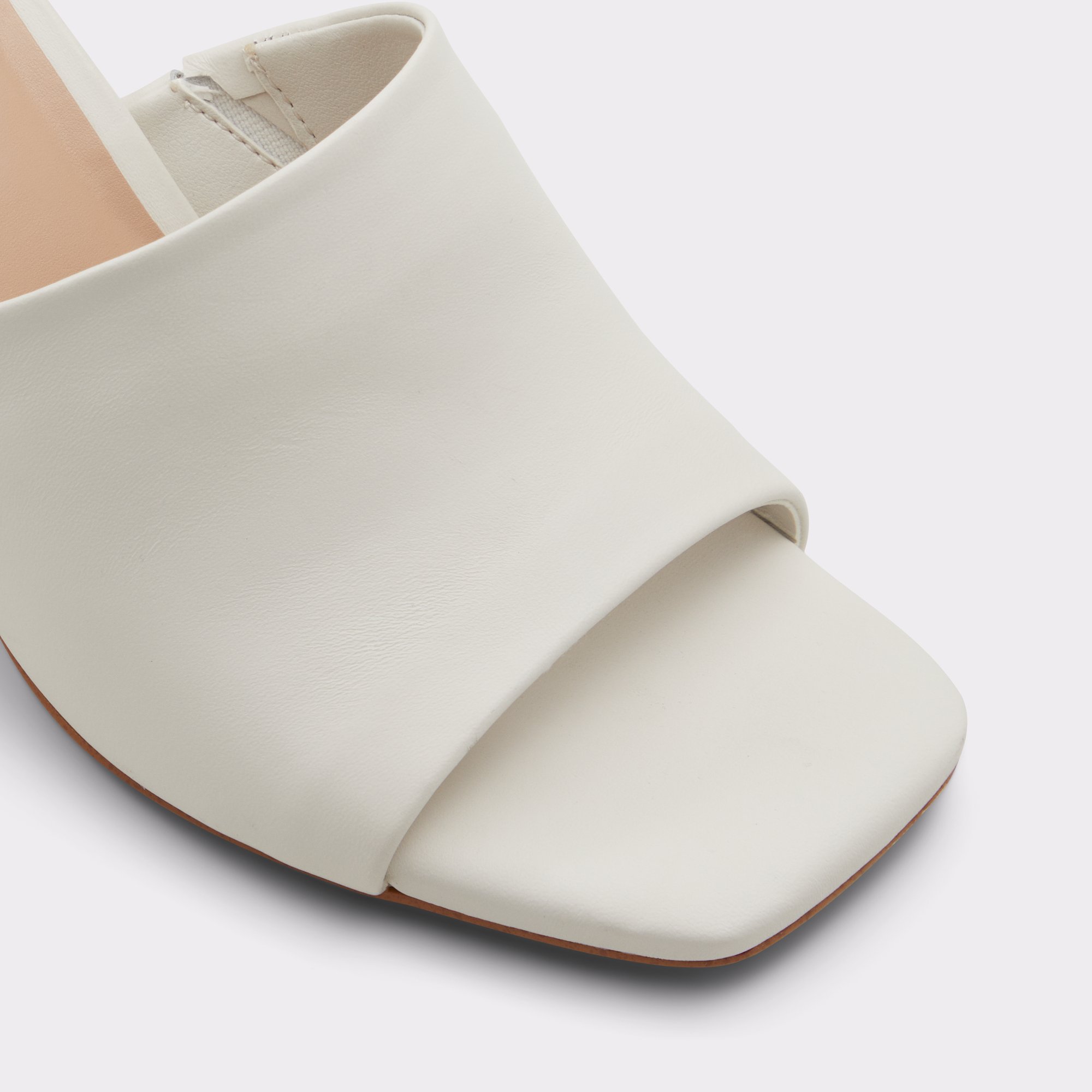 Harans White-Bone Women Heeled mules