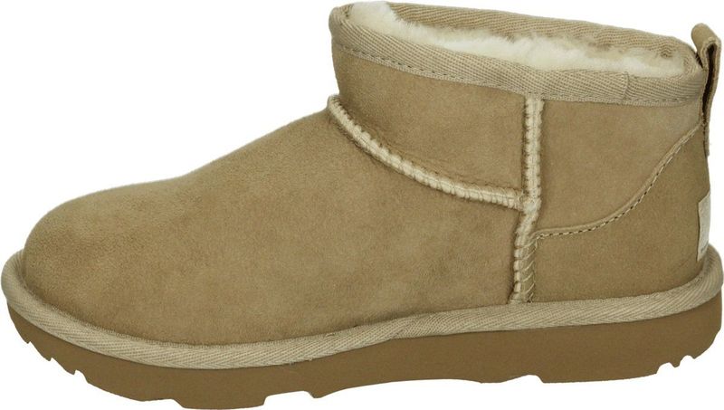 UGG - Classic Ultra Mini - Enkellaars - Sand - 17 mm Sheepskin