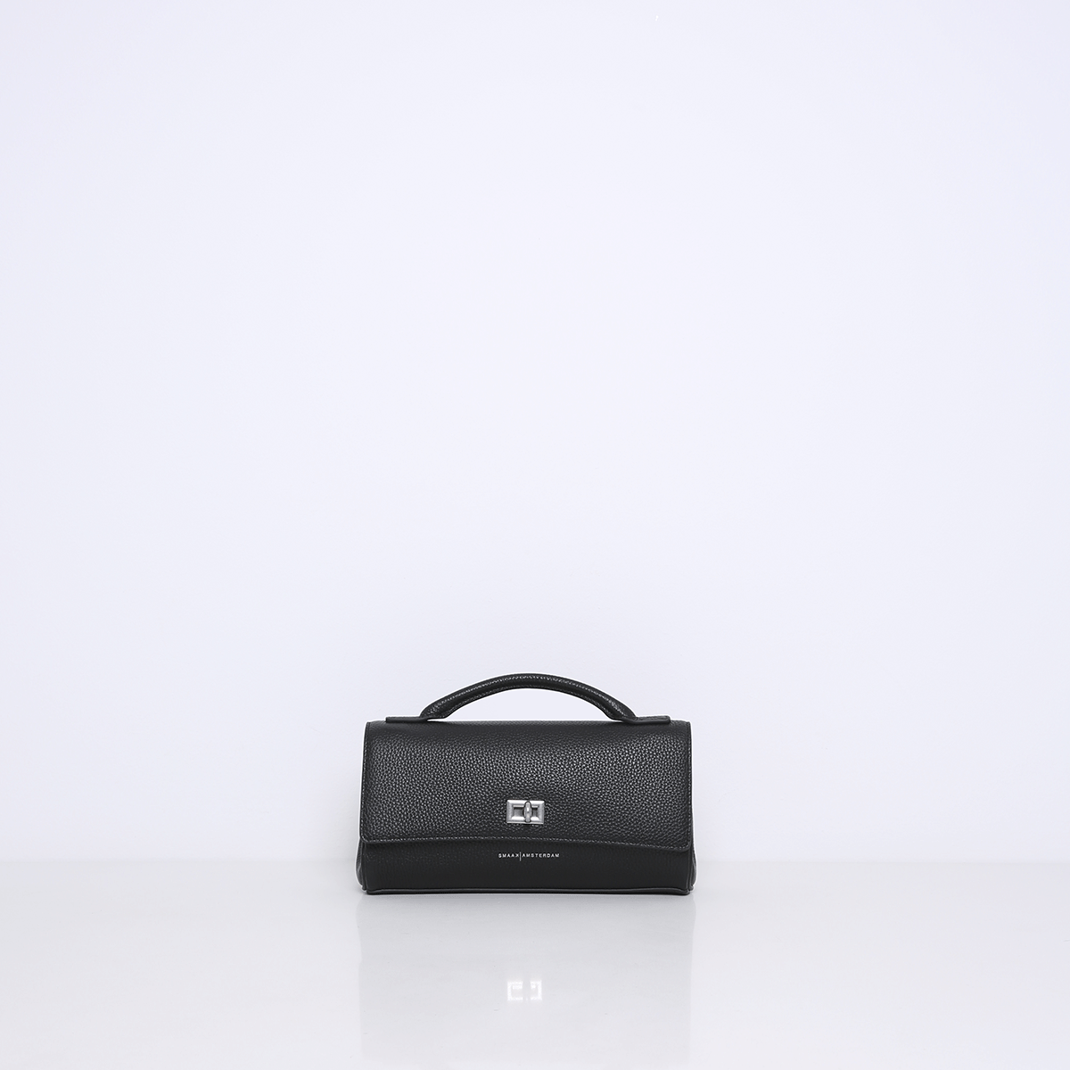 CHARLTON | BLACK