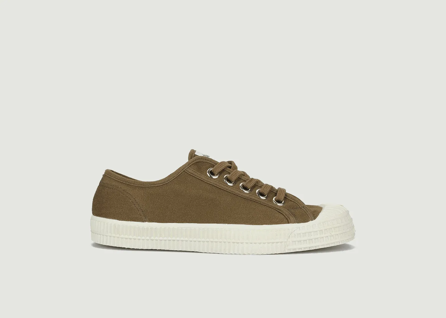 Baskets Star Master Novesta