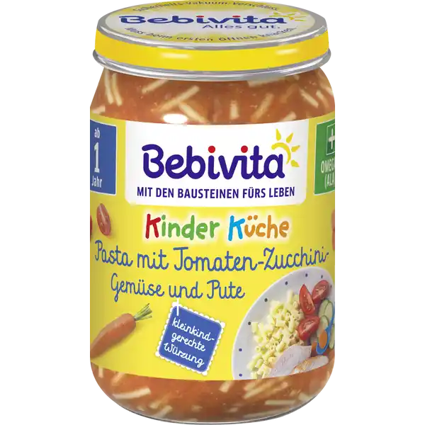 Kinder-Küche Pasta mit Tomaten-Zucchini-Gemüse und Pute