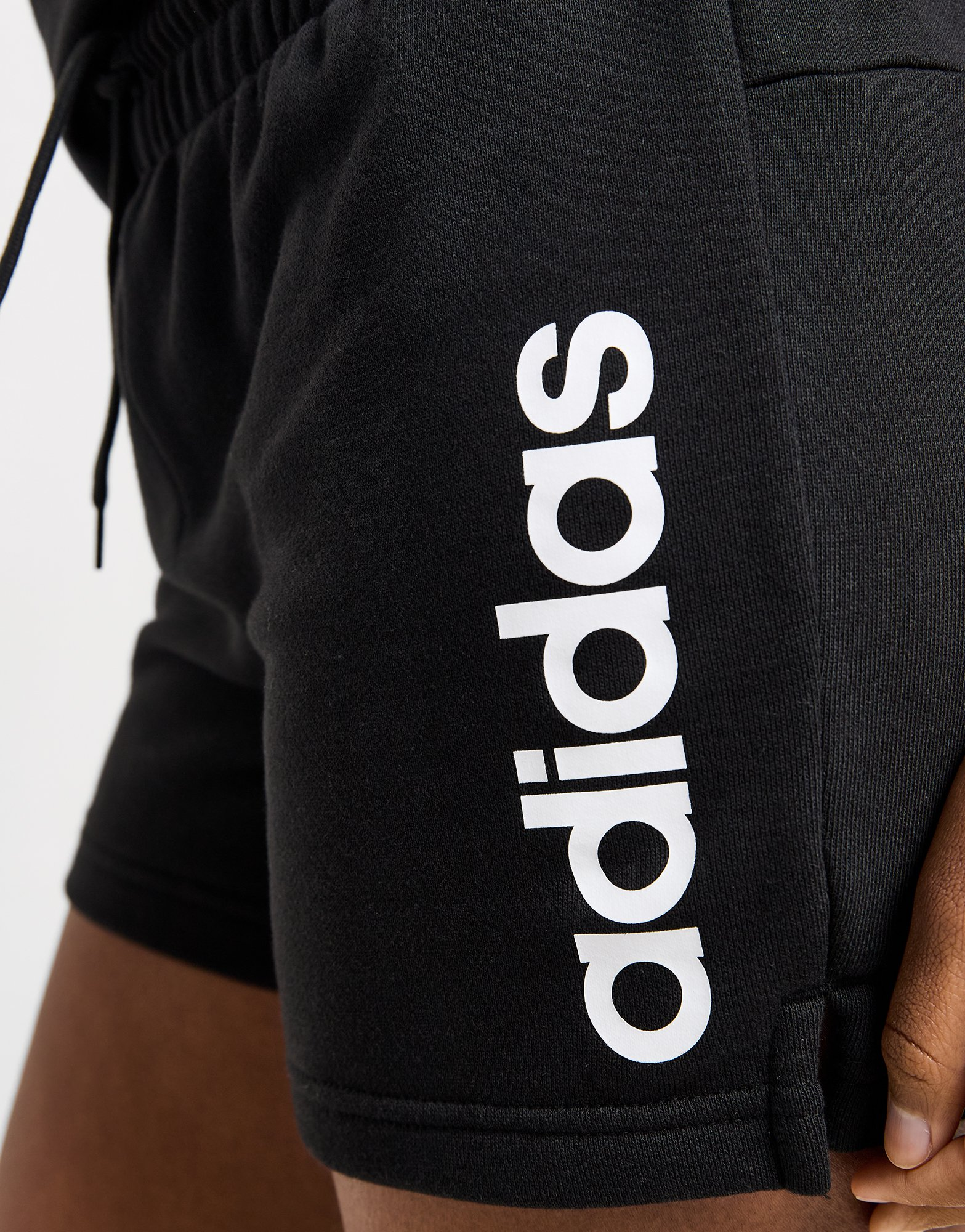 adidas Short en molleton Linear Essentials