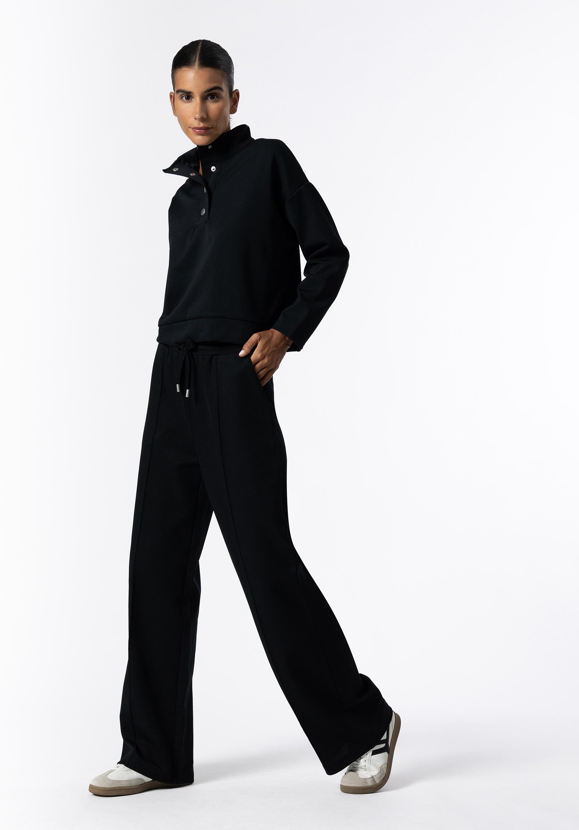 Calças Straight Fit