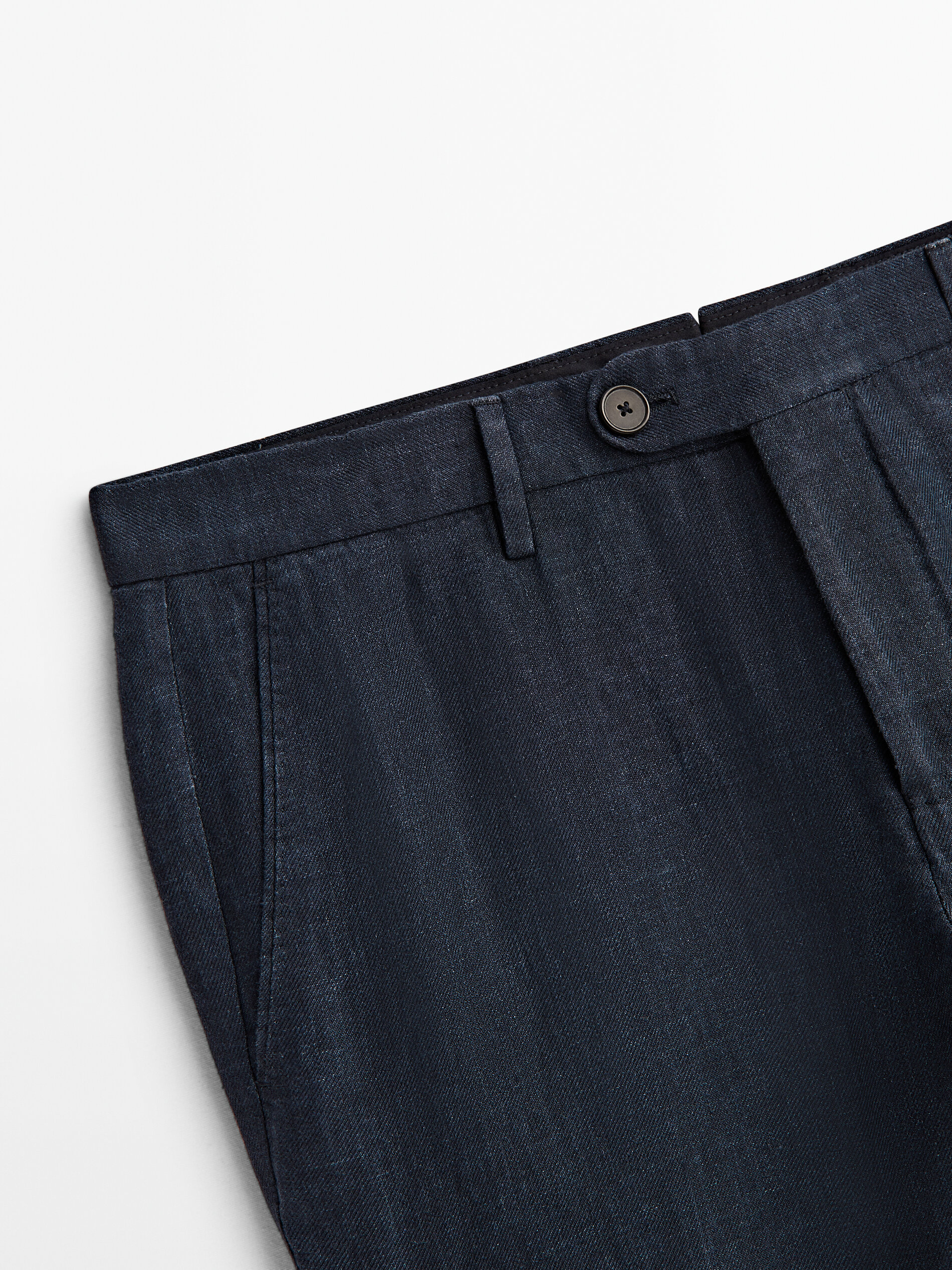 Calça de alfaiataria em linho sarjado azul marinho - AZUL MARINHO