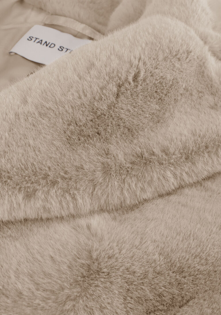 STAND STUDIO ecru stand studio faux fur jas camille cocoon coat