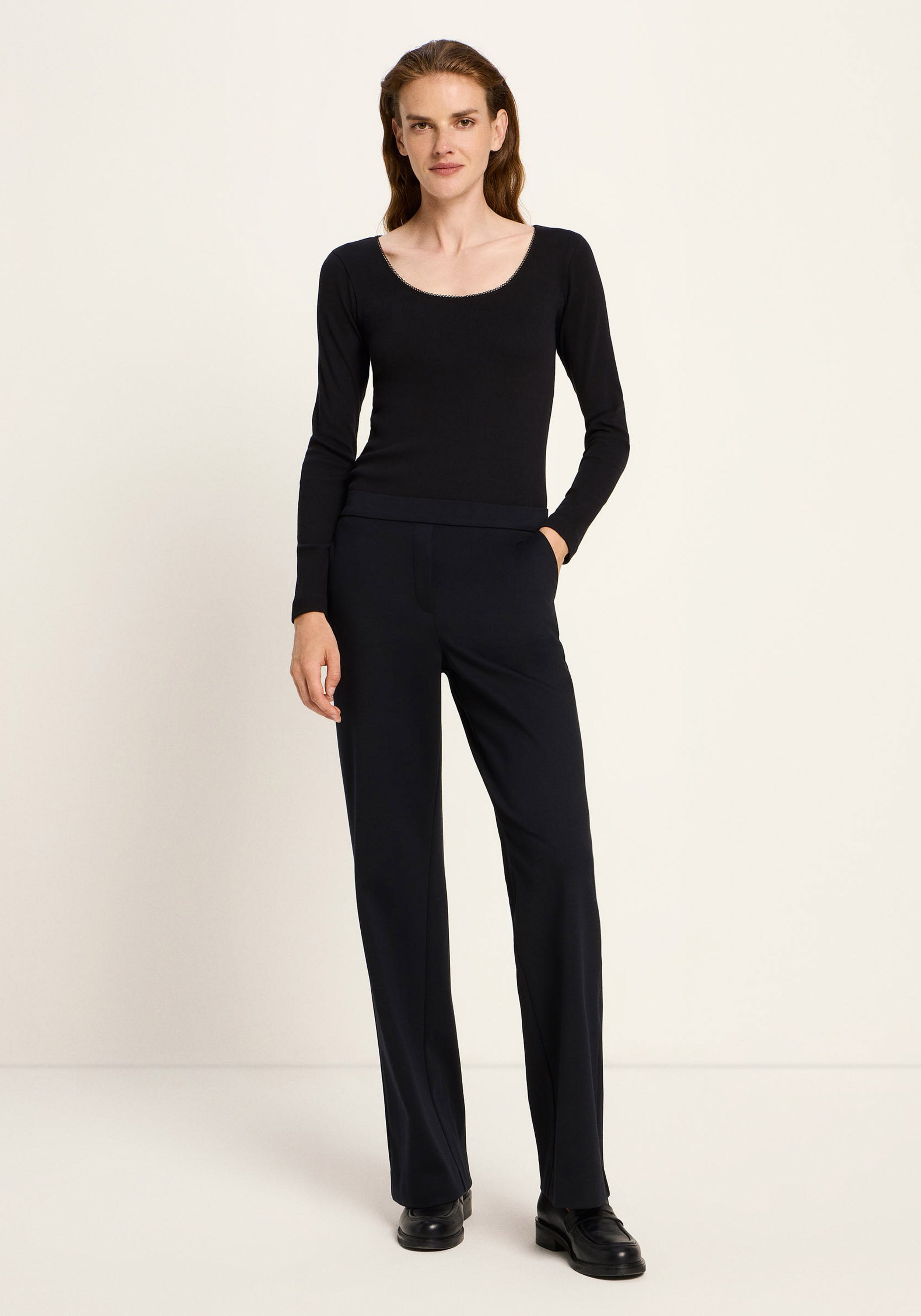 Lanius Hose mit geradem Bein Black
