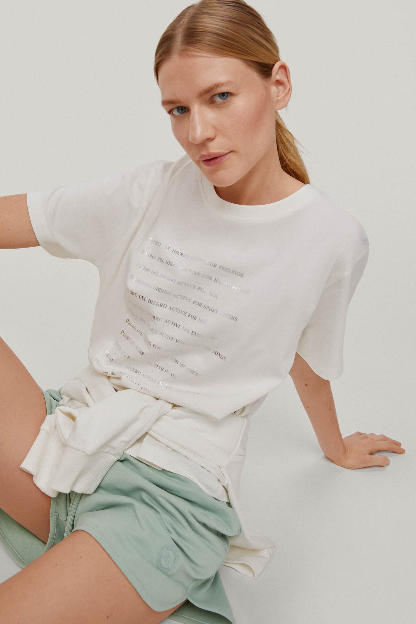 Camiseta de algodão com logo - Bege