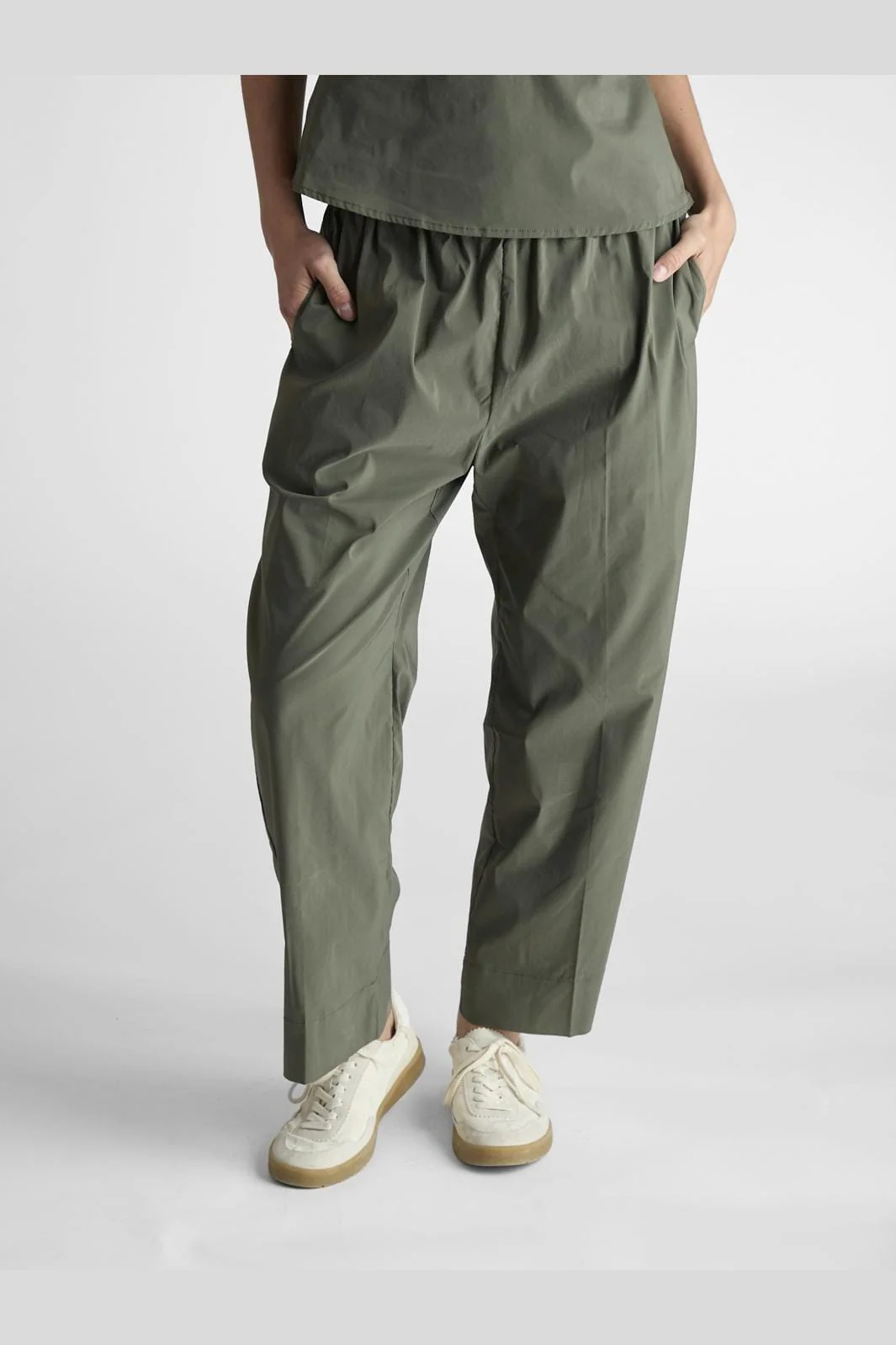 Neo Noir Yana Poplin Pants