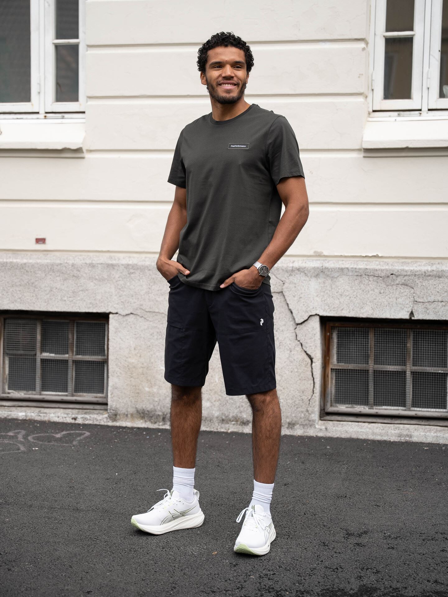 Logo Tee