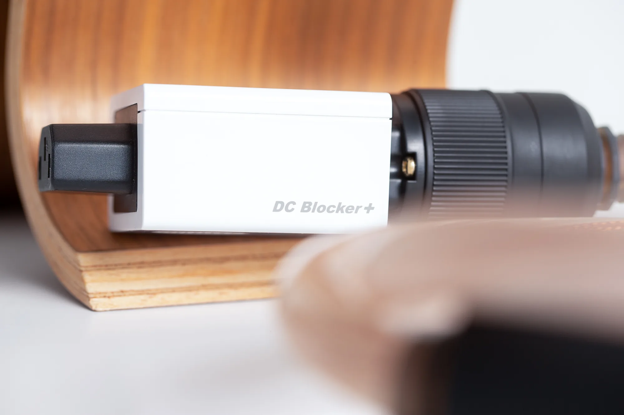 iFi Audio DC Blocker   Conditionneurs secteur