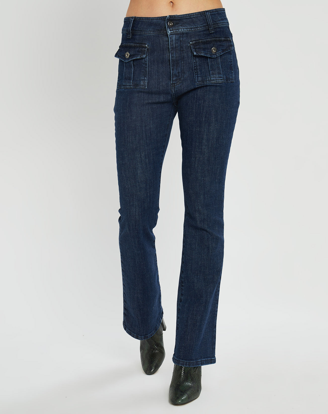 Lauren Vidal Jean Biba bleu