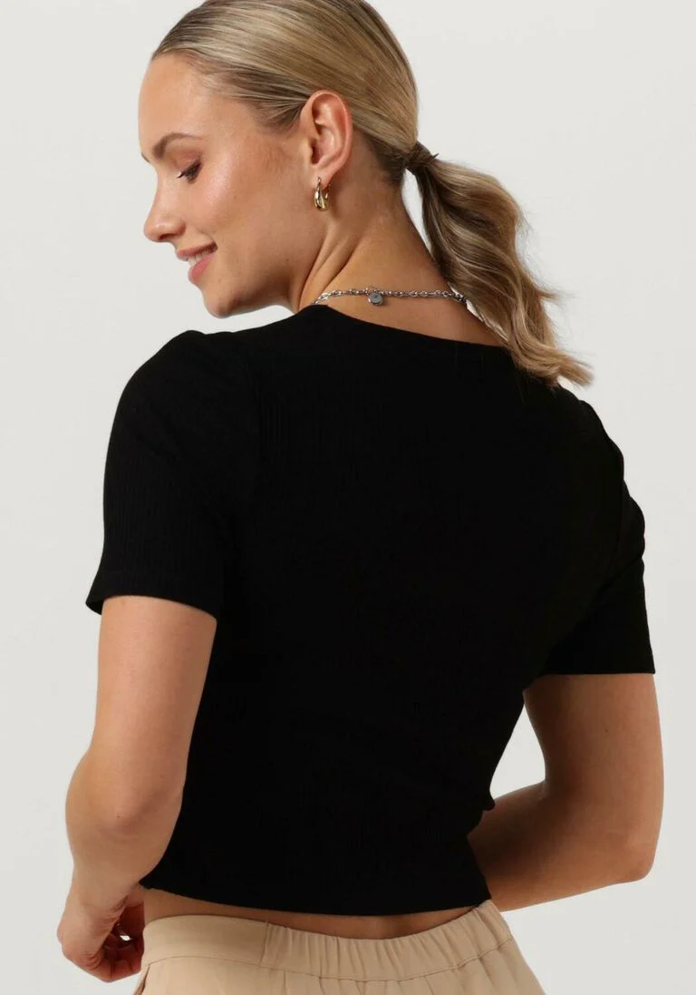 ANOTHER LABEL zwarte another label top elyne t-shirt s/s