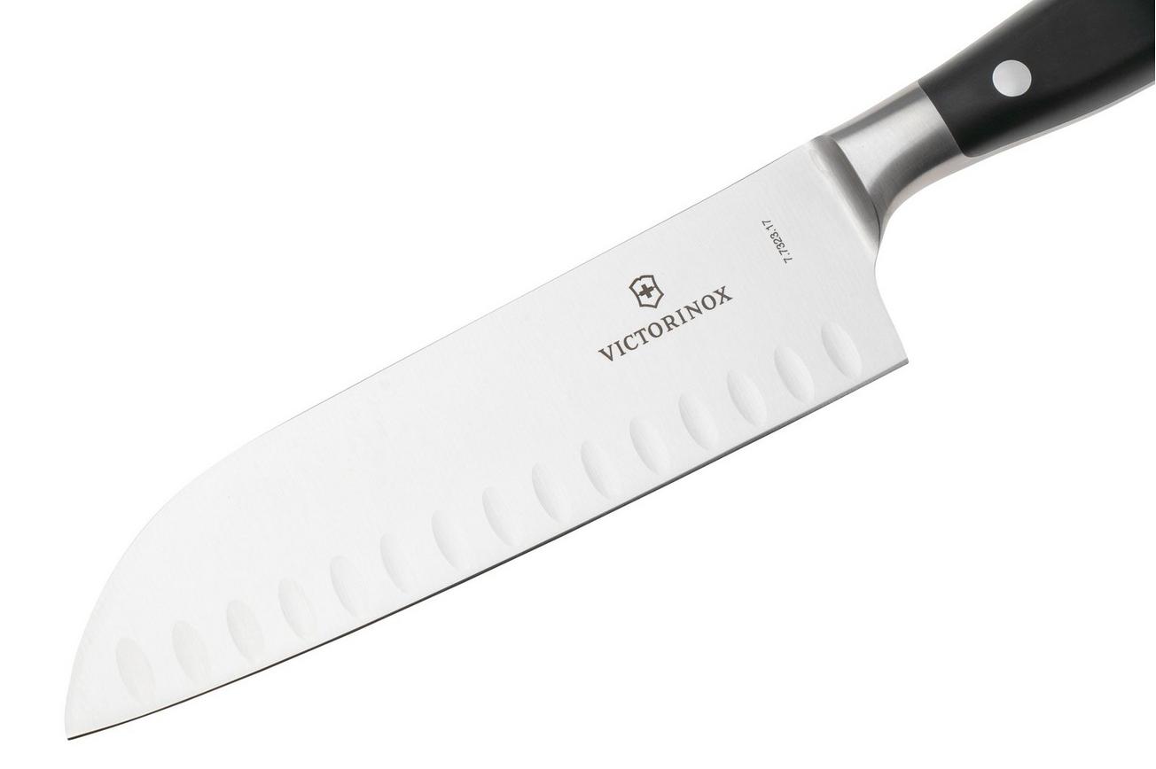 Victorinox Grand Maître Santoku Knife 7.7323.17G, POM, santoku met kuiltjes, 17 cm