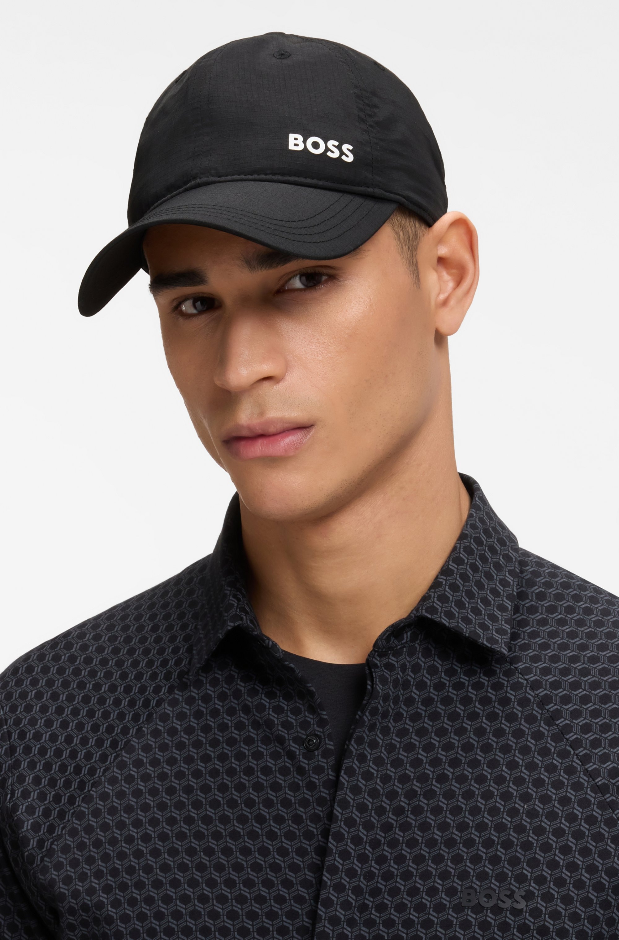 BOSS GREEN Fitted Cap »Lach-RS« Technical Sport Ripstop, UV-Protection, Weite verstellbar