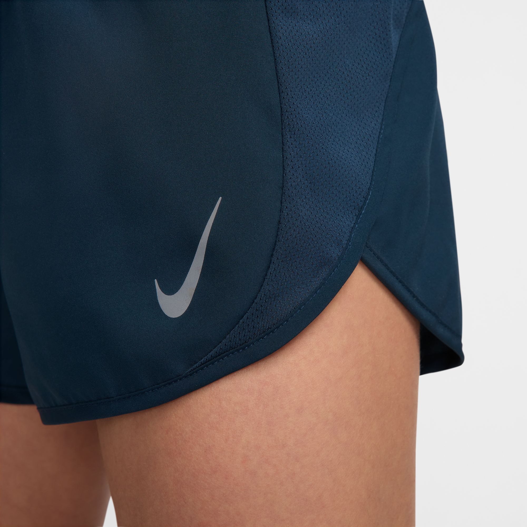 Fast Tempo Running Shorts Dame 478/Armory Navy/Reflective Silver