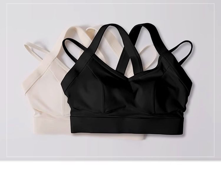 Engiko - Cross Strap Plain Sportbeha