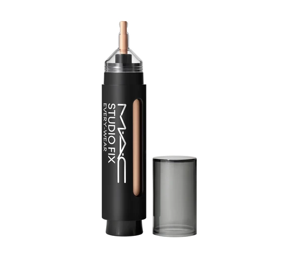 M•A•C Studio Fix Every-Wear All-Over Face PenNC15