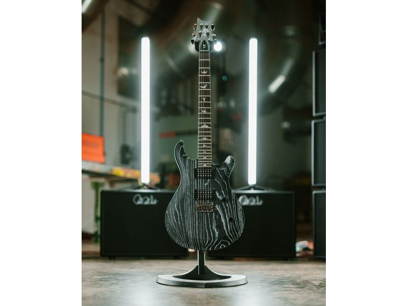 PRS Guitars E-Gitarre SE Swamp Ash CE 24 LTD SWHITE CE 24 Sandgestrahlt in limitierter Auflage