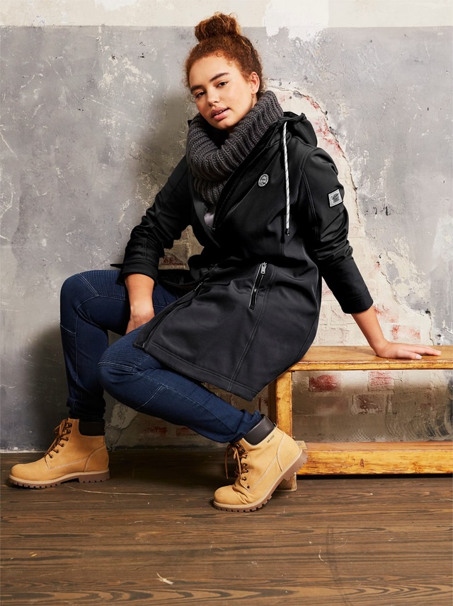 Sheego Softshelljacke mitKapuze