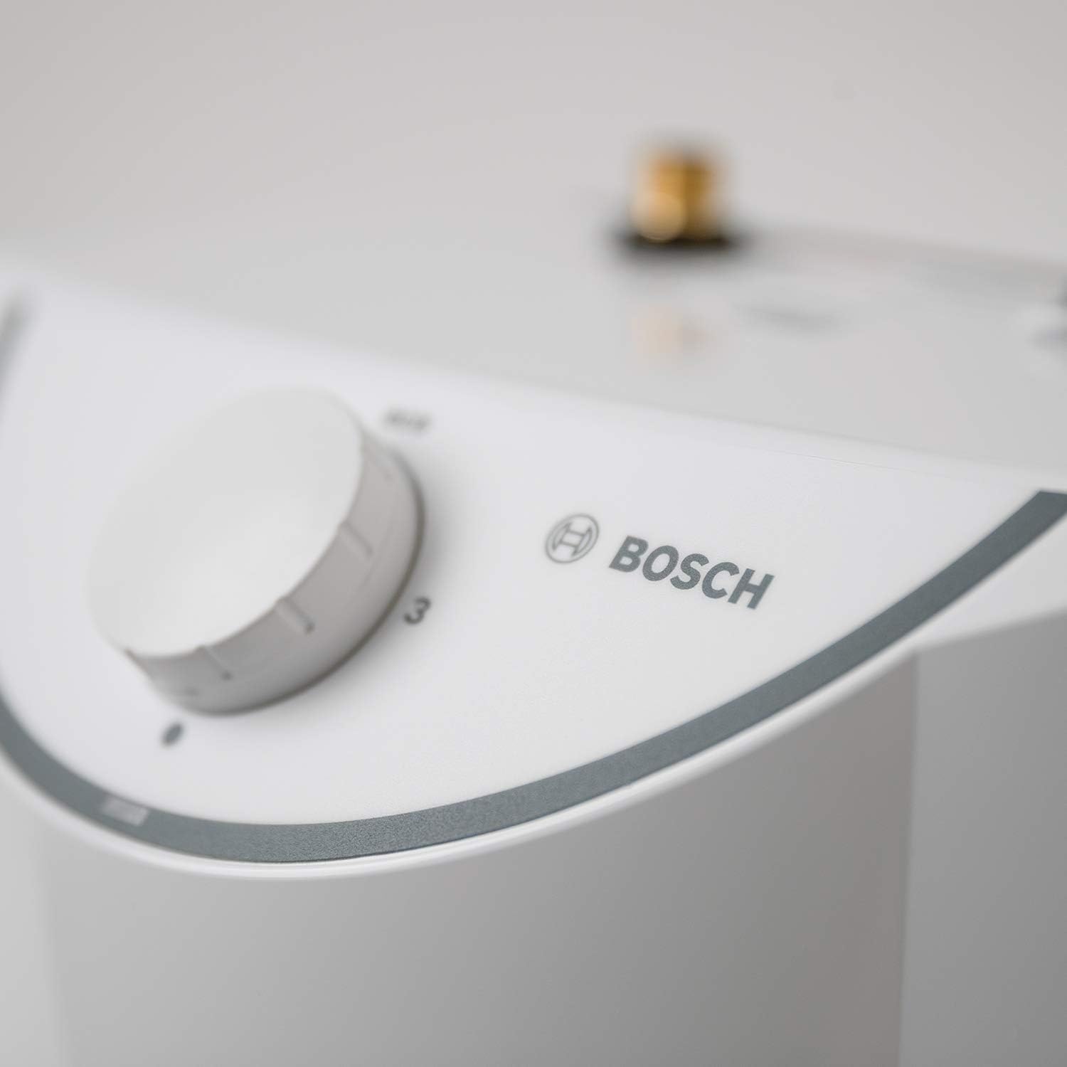 Bosch Elektrischer Kleinspeicher Tronic Store Advanced - Energieklasse A, 230V, 5 Liter Kapazität - Mit Druckstopp, Tropfstopp und Kindersicherung - Weiß/Grau