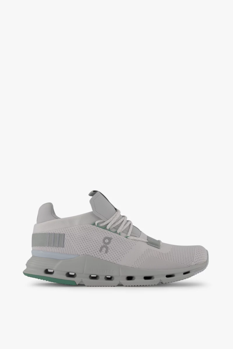 ON Cloudnova Herren Sneaker
