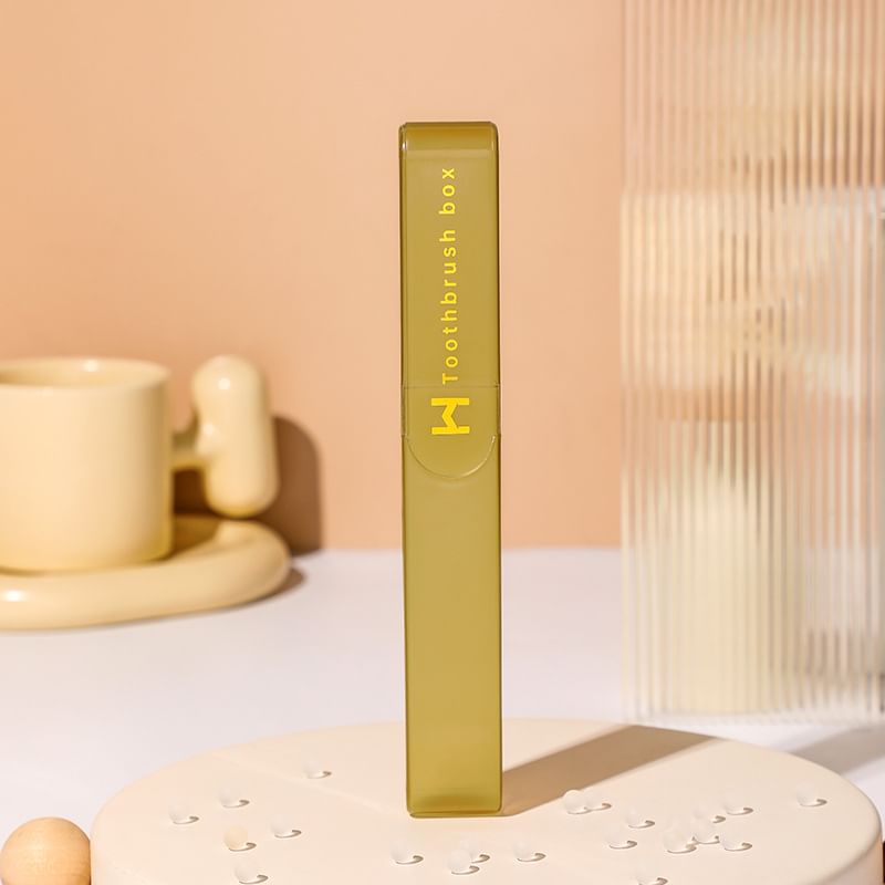 Connie Queenie - Plastic reis-tandenborstelhoes met letters