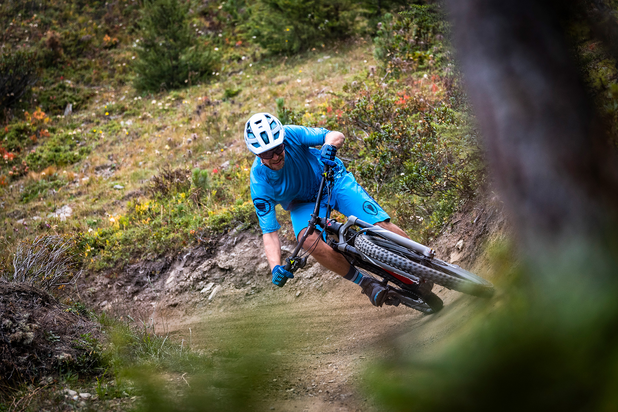 Endura MT500 Hjelm Med MIPS og Koroyd Hvid