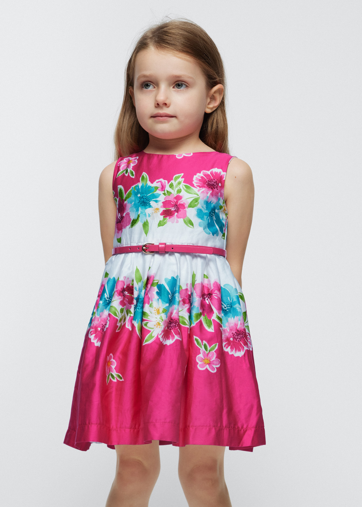 Vestido de popeline cor anis com cinto para meninas