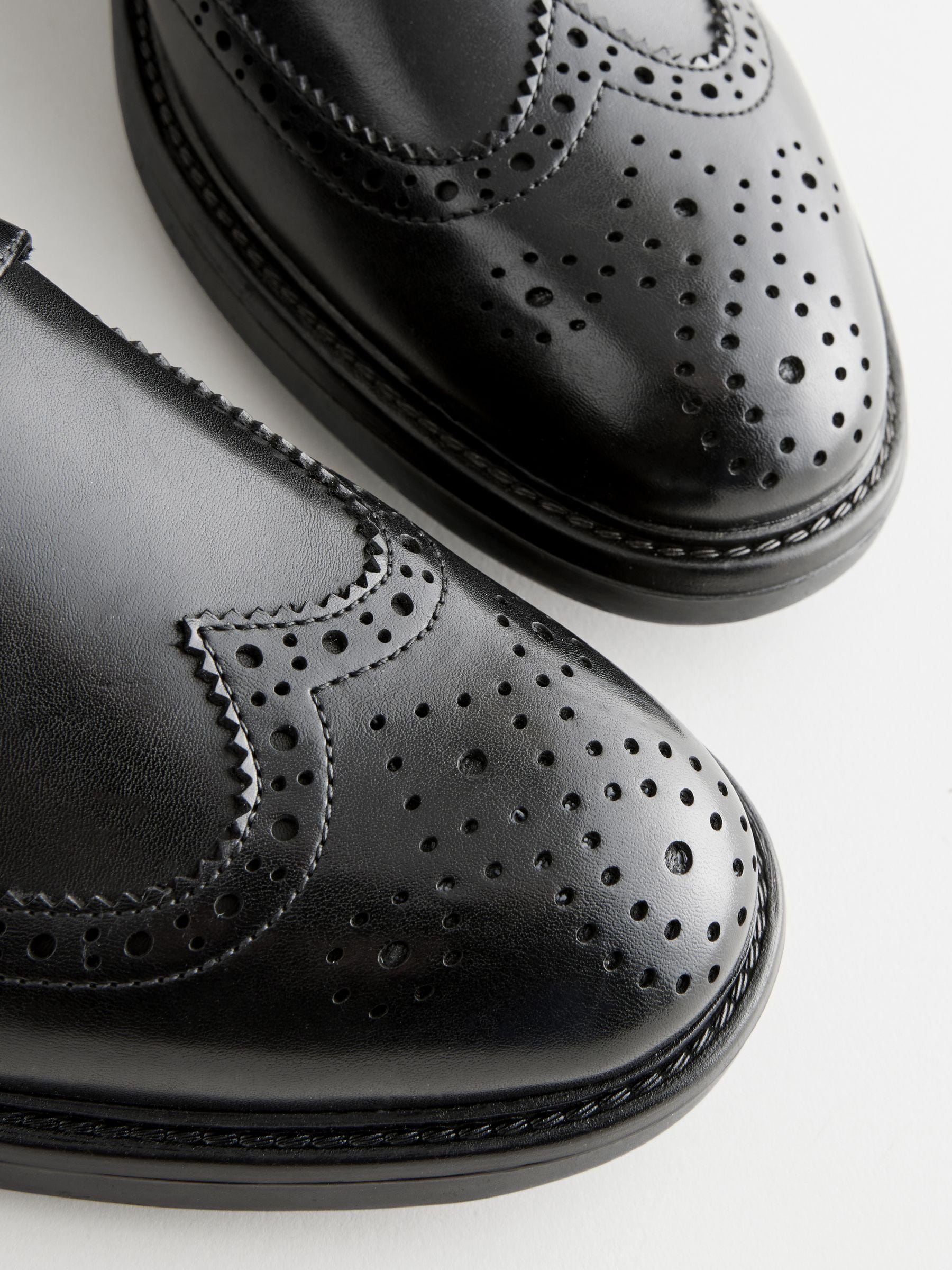 Zwart - Brogueschoenen