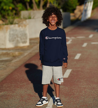Champion Sweatshirt - Rundhalsausschnitt - Navy m. Logo