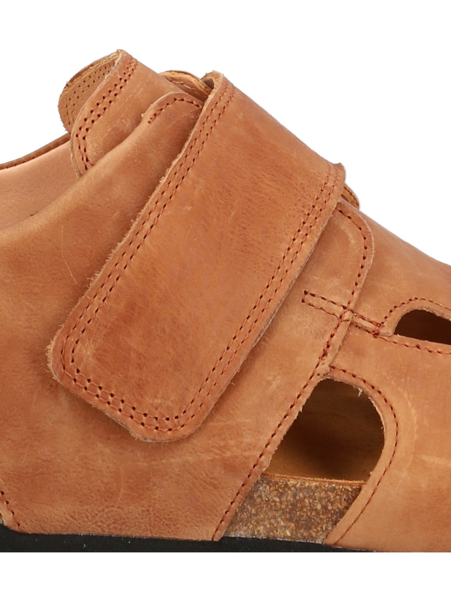WOLFI