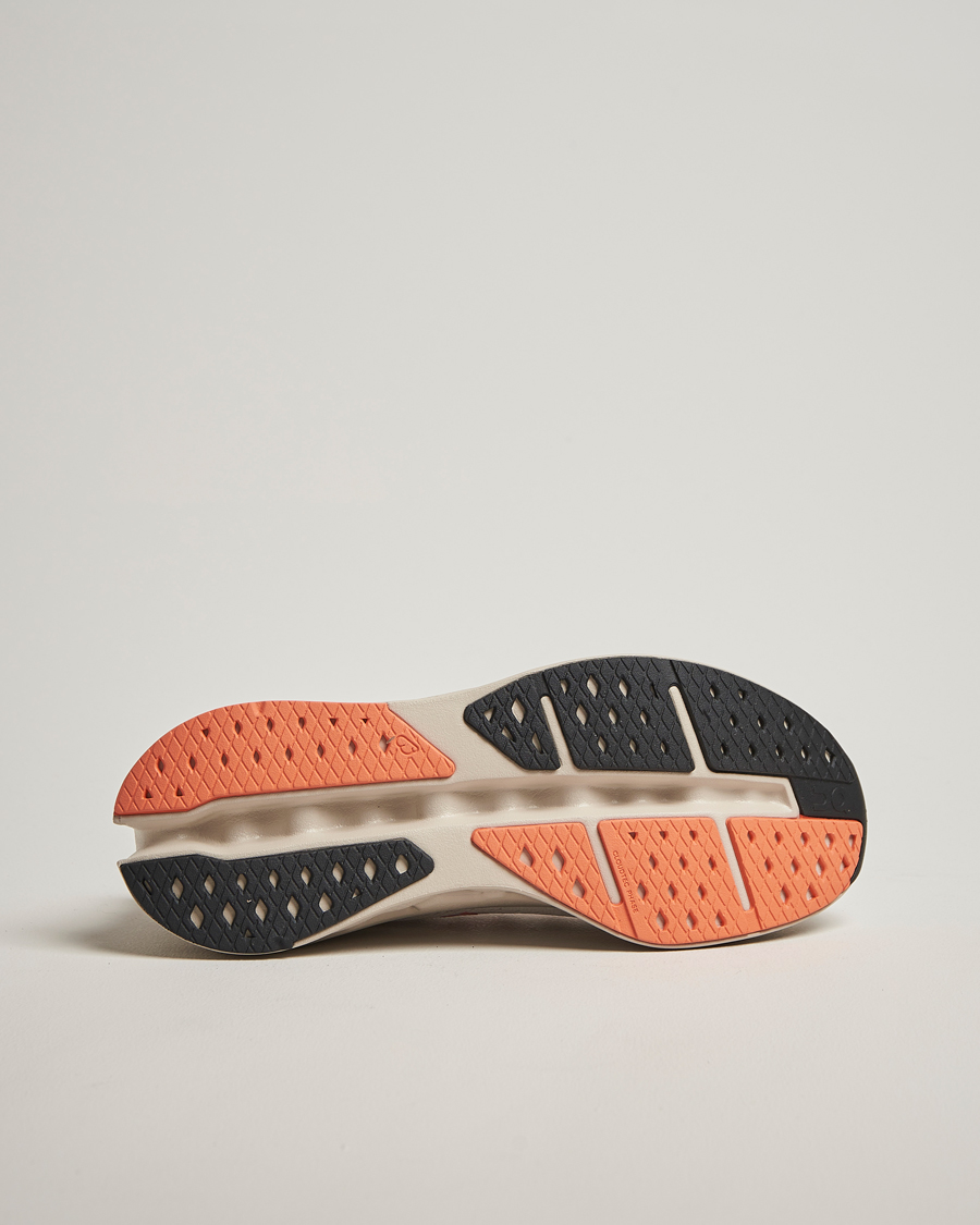 ON Cloudsurfer Max Ivory/Salmon