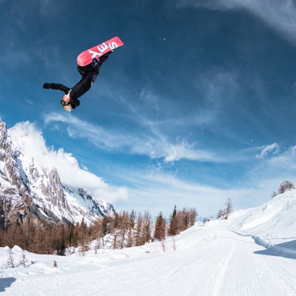 Planche de snowboard YES AIRMASTER