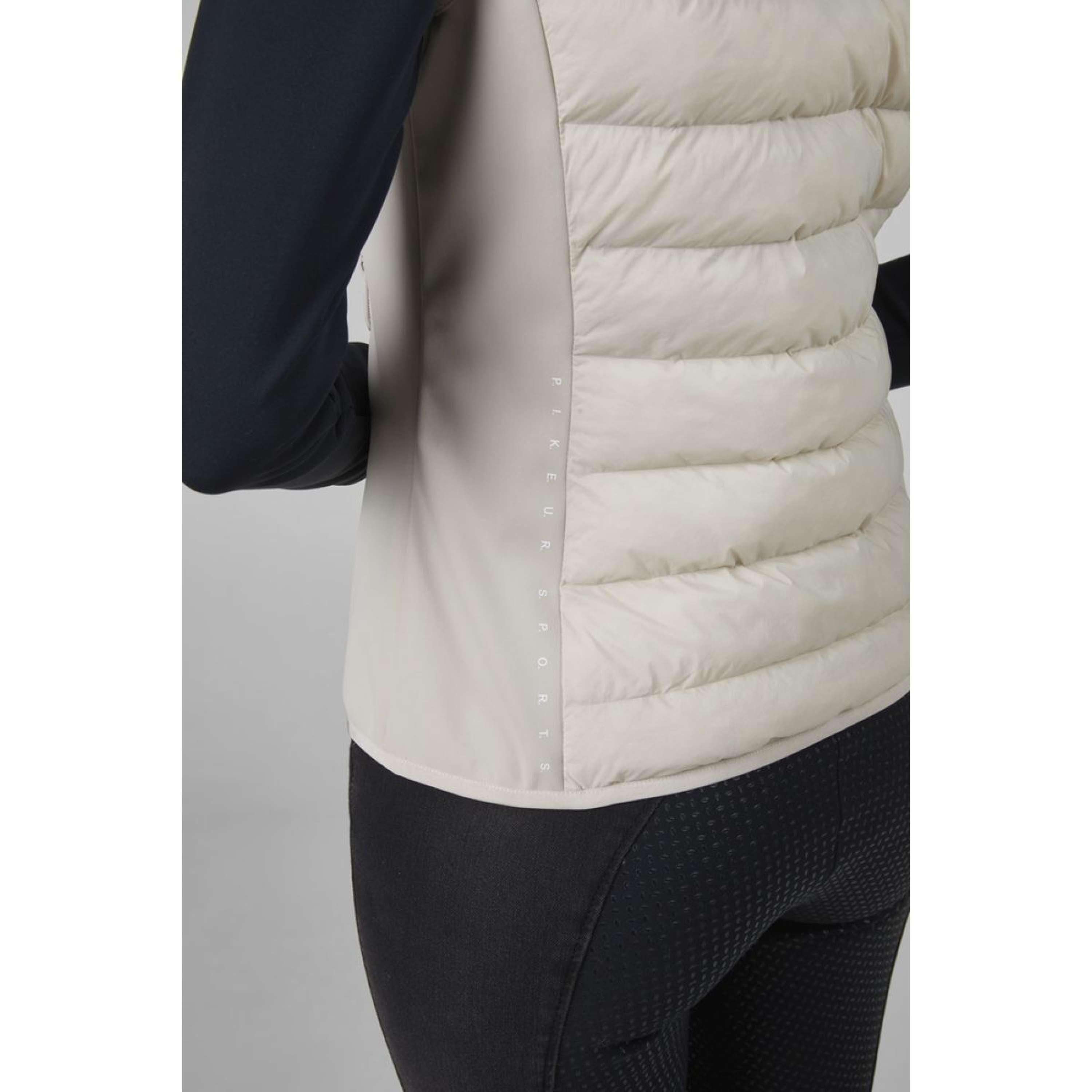 Pikeur Bodywarmer Hybrid AW25 Pale Grey