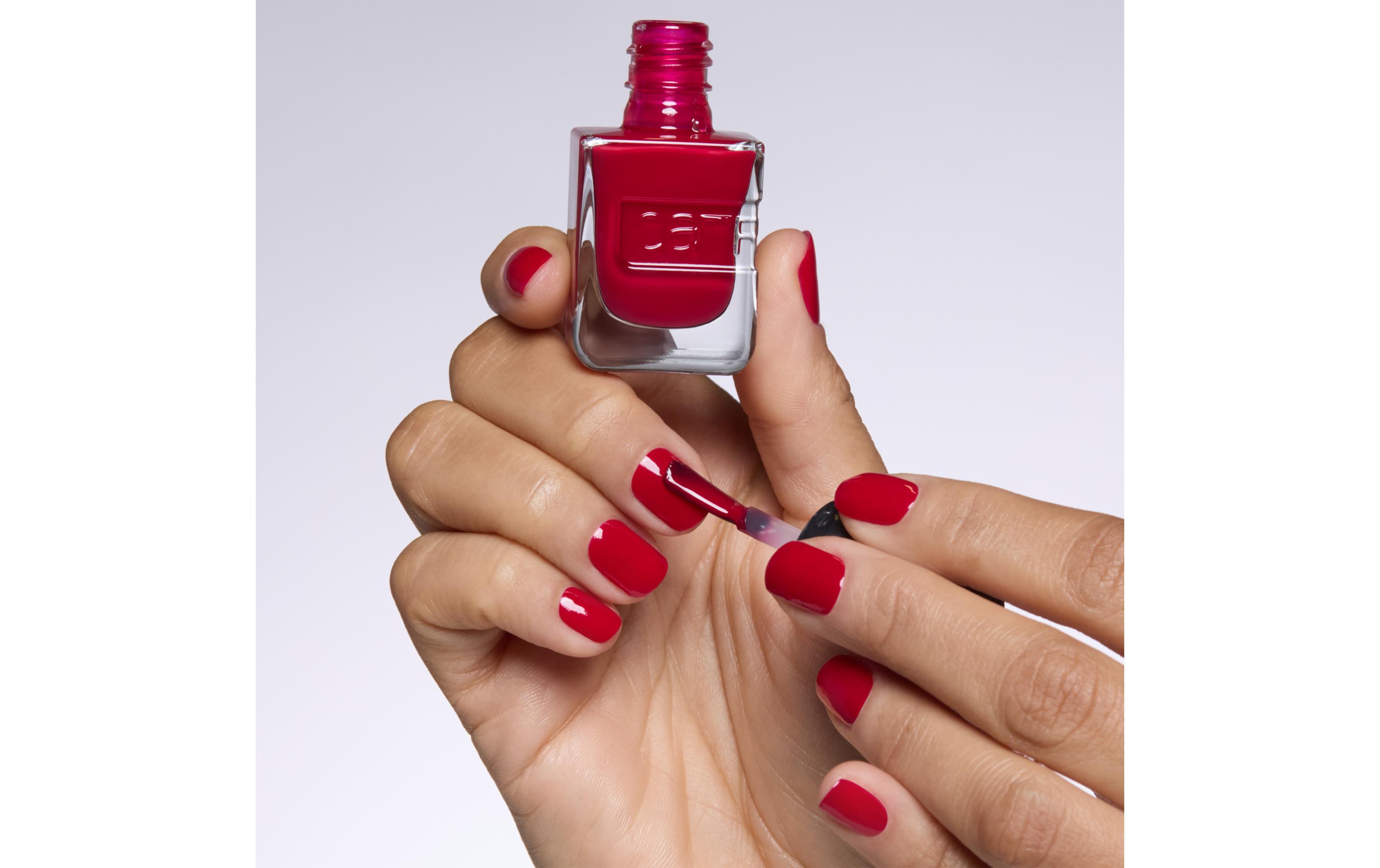 Nagellack Gel Affair 020 Raspberry PieLanganhaltender Gel-Nagellack in einem leuchtenden, himbeerfarbenen Pink-Ton