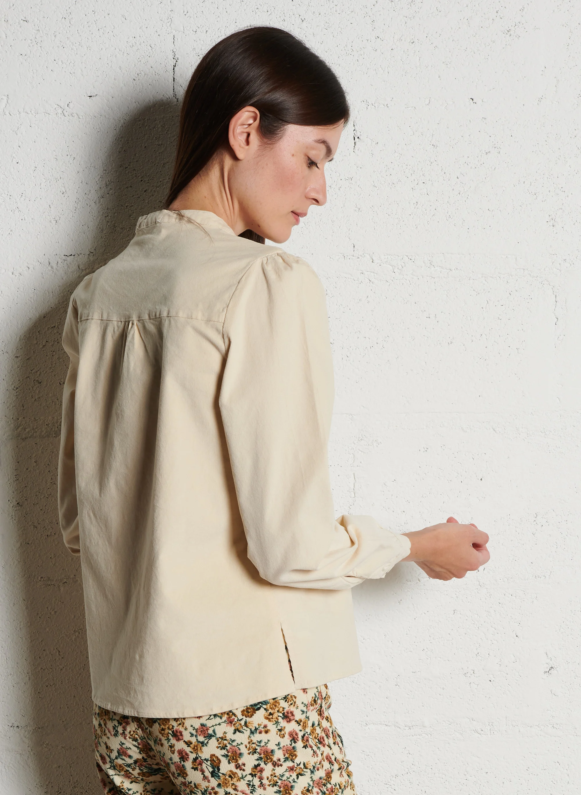 BLONDIE - Chemise col rond droite en coton mélangé | Beige